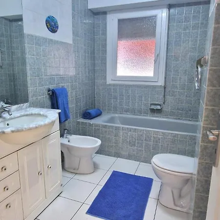 Panoramic Penthouse With Rooftop Jacuzzi *